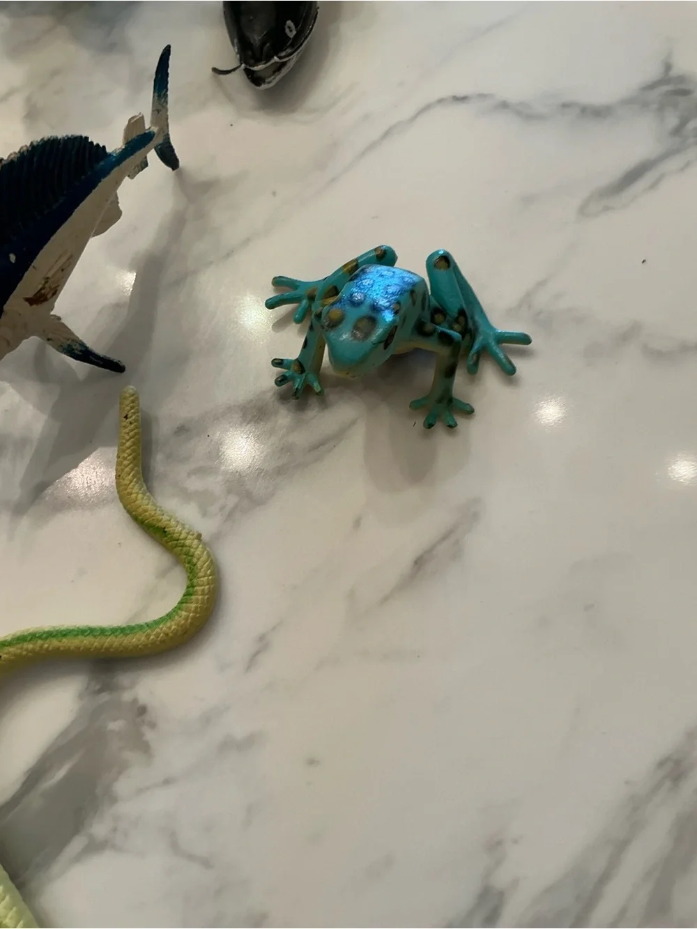 Assorted Reptile & Sea Creature Figures - Green, Black, Yellow